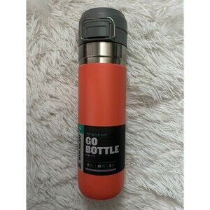 New Stanley 24 oz Guava Quick Flip Go Water Bottle Tumbler